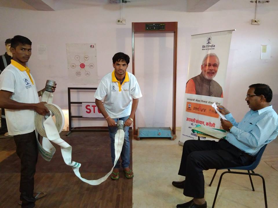Premiershield77's tweet photo. Assessment @Arravalee01 for @SSSDC 7th batch #PMKVY,#ISupportSKillIndia, #SkillIndia,@NSDCIndia, @RajivPratapRudy, @MSDESkillindia https://t.co/3erfsM0QzA