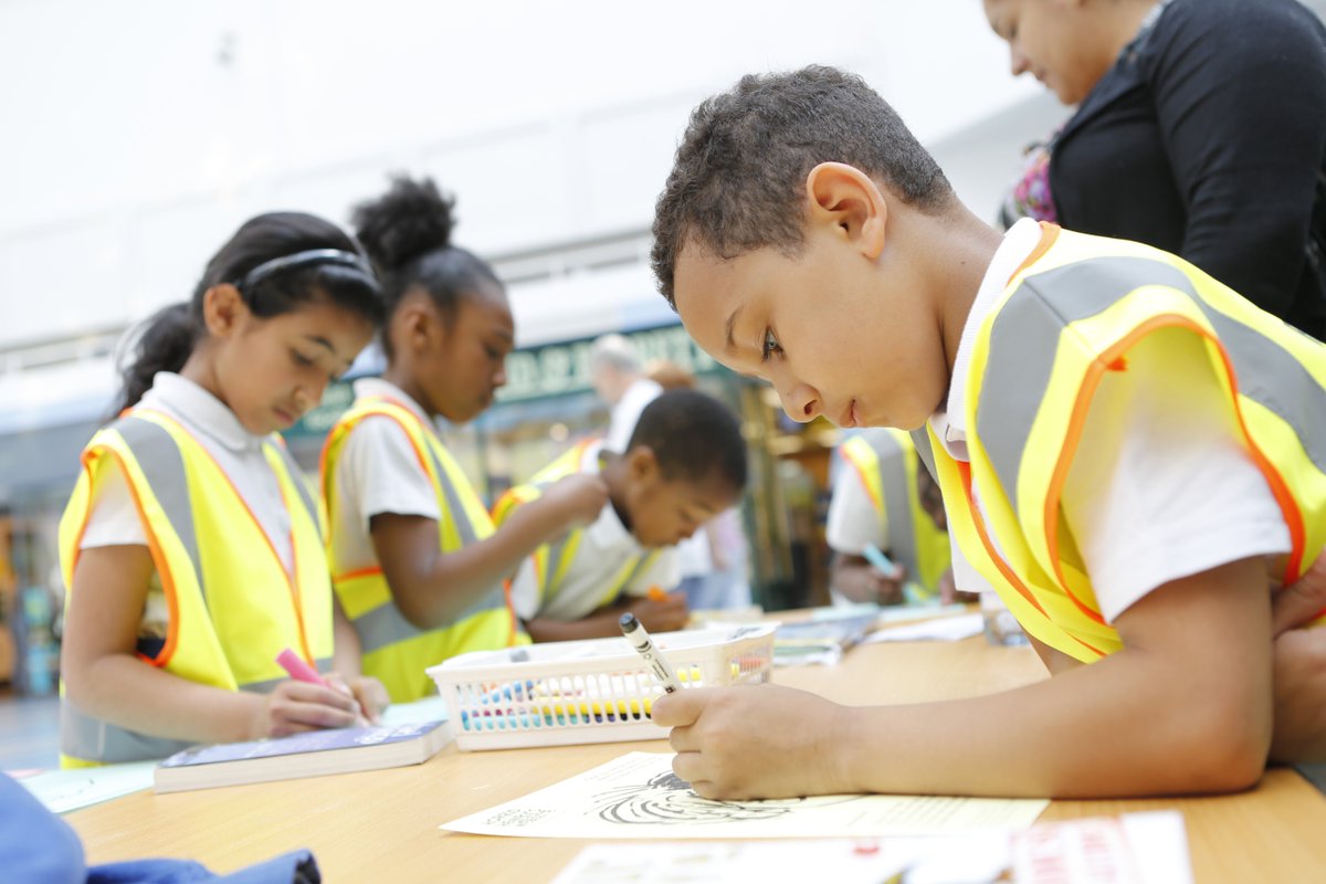 Literacy_Trust tweet picture