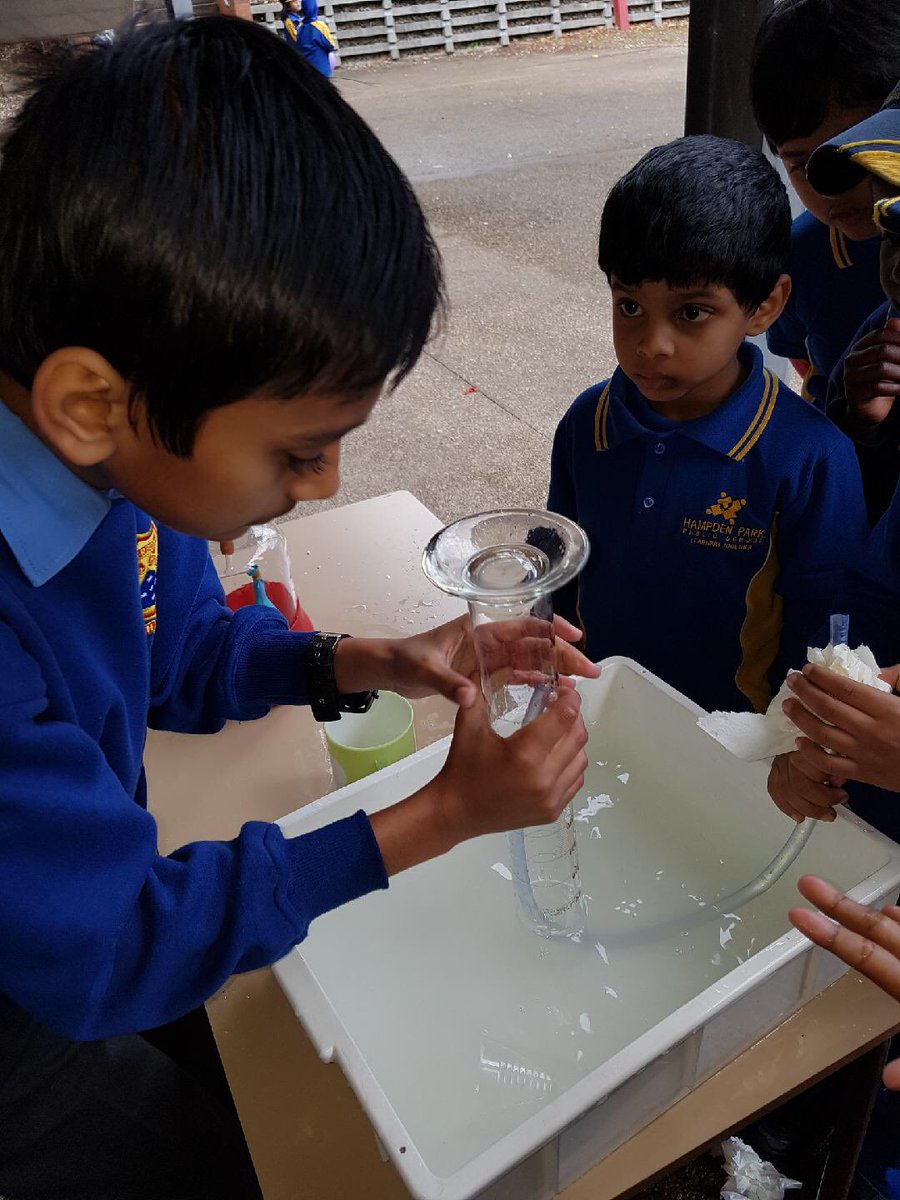 belinda_giudice's tweet image. Thank you for the opportunity @HPPSLakemba for @CanterburyBoys to lead Science mini-makers with your students. We had a great day! #EdWeek17