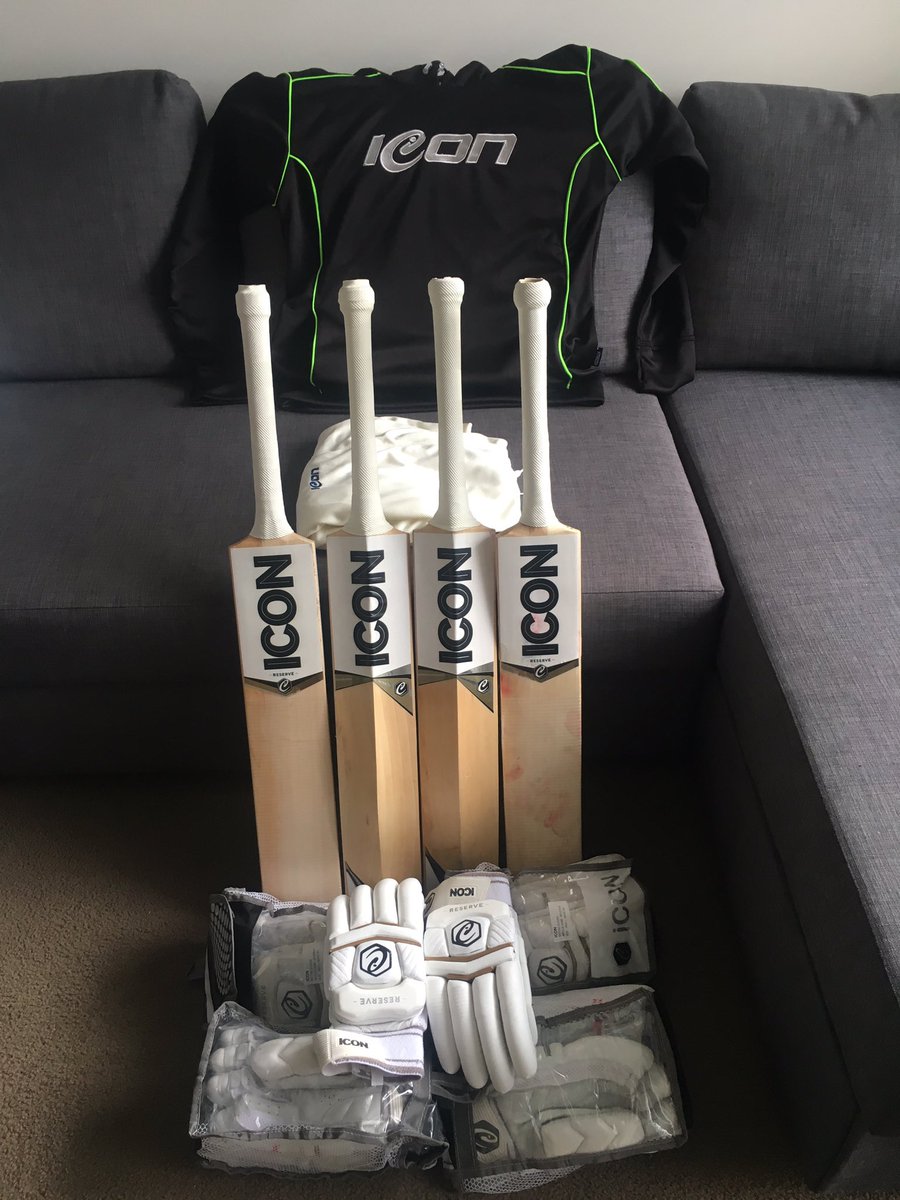 sam_truloff's tweet photo. Love the new kit!! Hopefully plenty of runs in these bad boys 🤙🏻👊🏻 #ichooseicon #reserve @iCONSports1986 https://t.co/gBwCvDZwf9