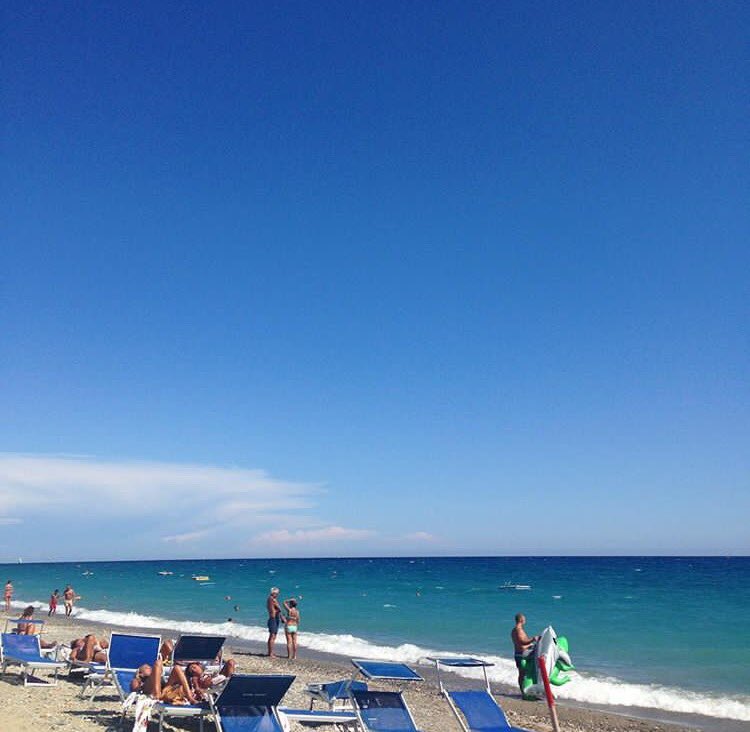 Avete altri programmi per oggi? 🏖 #FinaleLigure