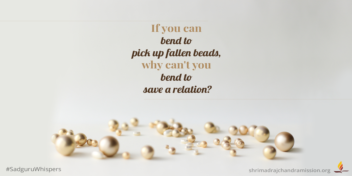 SRMDharampur's tweet photo. #SadguruWhispers #Quotes #QOTD #Relation #LifeLessons https://t.co/fgO8YnDEJ2