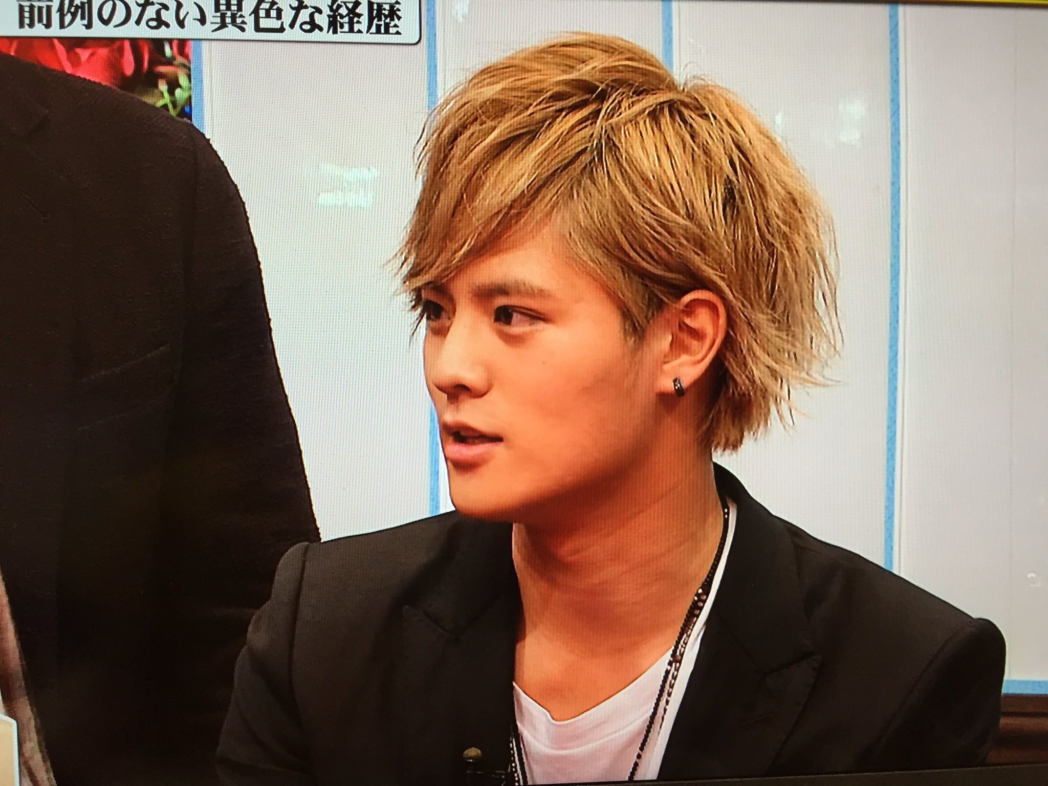 マリンちゃん ずっと目をつけてる Hey Say Jumpの岡本圭人くん 最近音楽番組で必ずチェックしてるんだけど日に日に格好良くなってるしお父さんに似てきてしかもバブみあってかわいい いい年の取り方をしてお父さんのようになってください 土下座