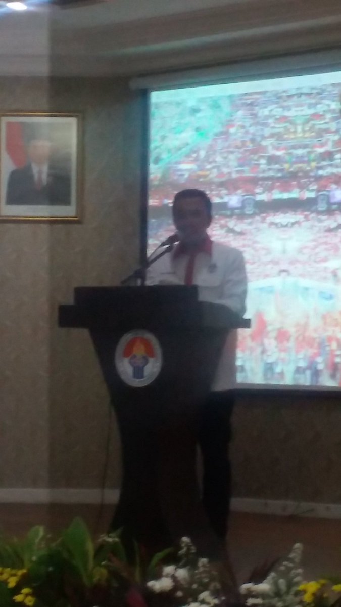 RedGank_PSM's tweet photo. Kata sambutan sekaligus pembukaan Jumpa Suporter Sepak bola Indonesia
#sepkbolaituindah #psmmakassar #suporterpsm https://t.co/apOSXxslMm