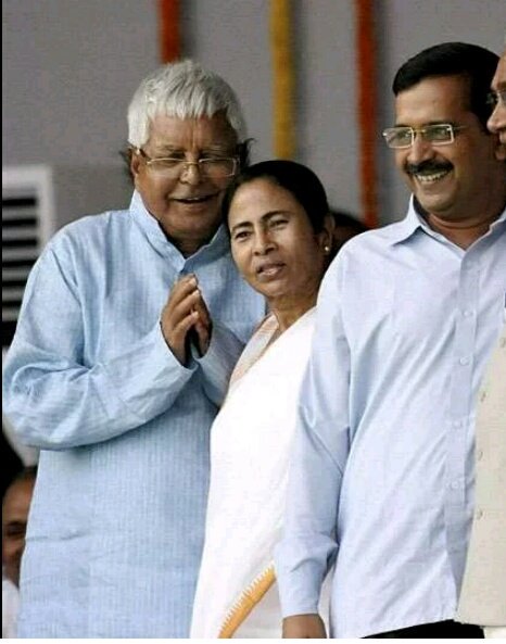 Devraj_Rathore2's tweet photo. अधेर नगरी #चौपट_राजा|
टके शेर भांजी, टके शेर खाजा|
यह मुहावरा @INCIndia व उसके सहयोगी #पार्टियों पर बराबर बैठता हैं
#CongressFreeIndia
🙏🙏😂 https://t.co/cXESyi3cqC