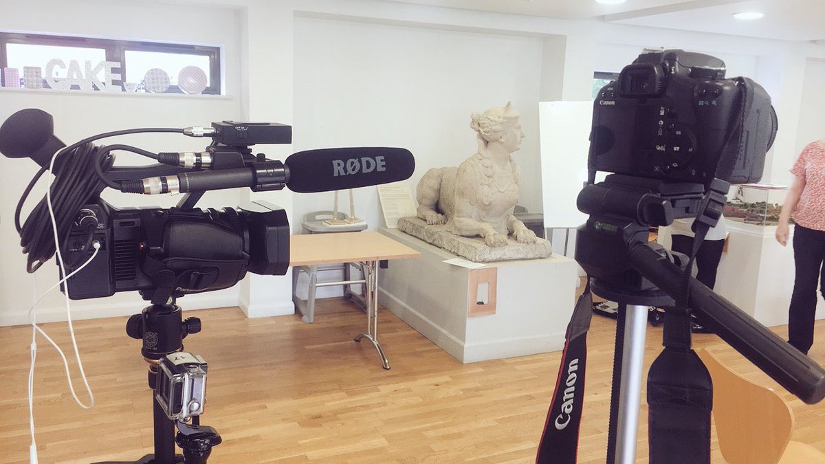 Filming at <a href="/SohoHouseMuseum/">SohoHouseMuseum</a> again for another <a href="/iSE_CIC/">Isocialenterprise</a> Soho Social Enterprise Network Meeting this morning 🎥✨