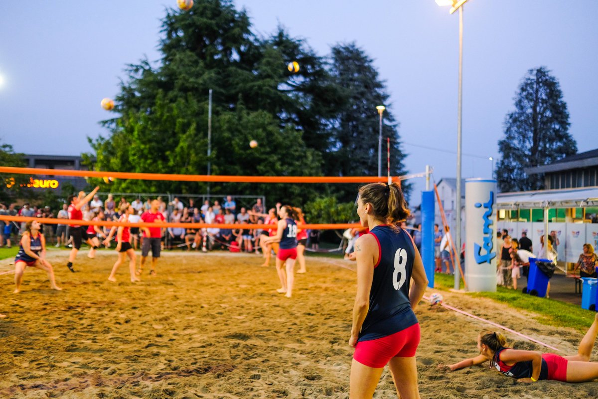 labibeer's tweet photo. LABI TIFA PER TE CON IL #VOLLEY NEL CUORE!
#labibeer #dammiunalabi #madeinitaly #labiforsport #craftbeer #italianbeer #sport #winwin https://t.co/K06XReKzK3