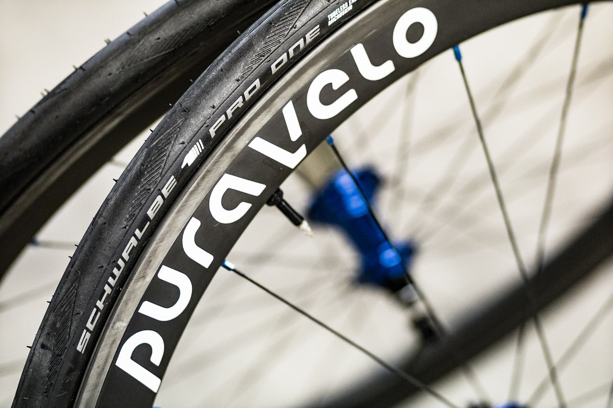 Disc brake or rim? Clincher or tubeless?? Whichever your preference, we've got you covered #custom #theonlyway #wheels #puravelo