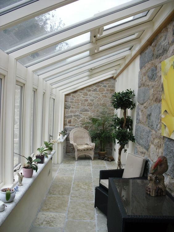 #flagstone tiles & exposed #stone walls are the perfect mix! bit.ly/FlagMinsterBei… #rustic #cosy #agedfinish