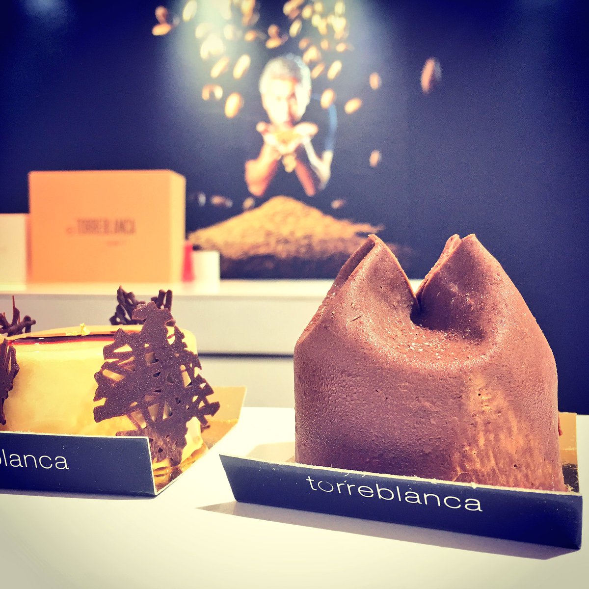 Cada acción, cada palabra, en cada momento, busca lo mejor de ti y compártelo.. 
Así, como lo hace <a href="/PacoTorreblanca/">Paco Torreblanca</a> #FelizJueves