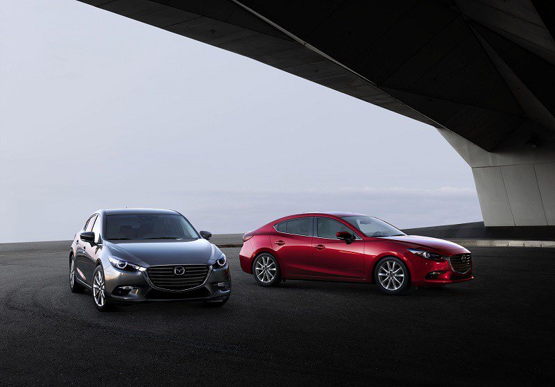 SpeedTrapBlog's tweet photo. Daily News: Tuesday 8/2/17 #Nissan #Mazda #Mazda3 #2018updates #cars #carnews #Newcar… https://t.co/pCNy5gZDlB https://t.co/3OGLGmn0jy