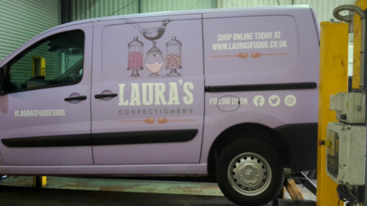 StadiumGarage's tweet photo. In for an mot today #whatnosweets #emptyvan #laurasfudgevan #doncasterisgreat #BusinessinDN #whichTOTM https://t.co/kb6lwreWib