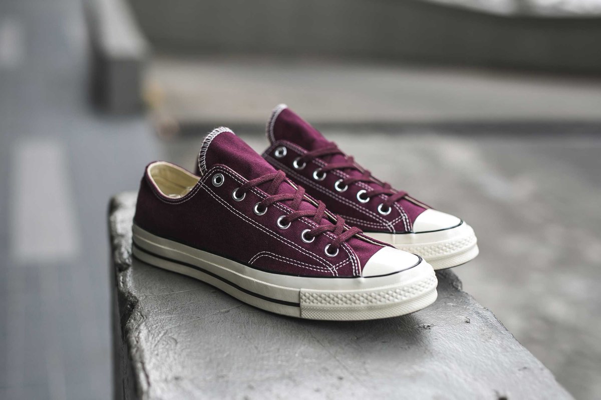 dark sangria converse