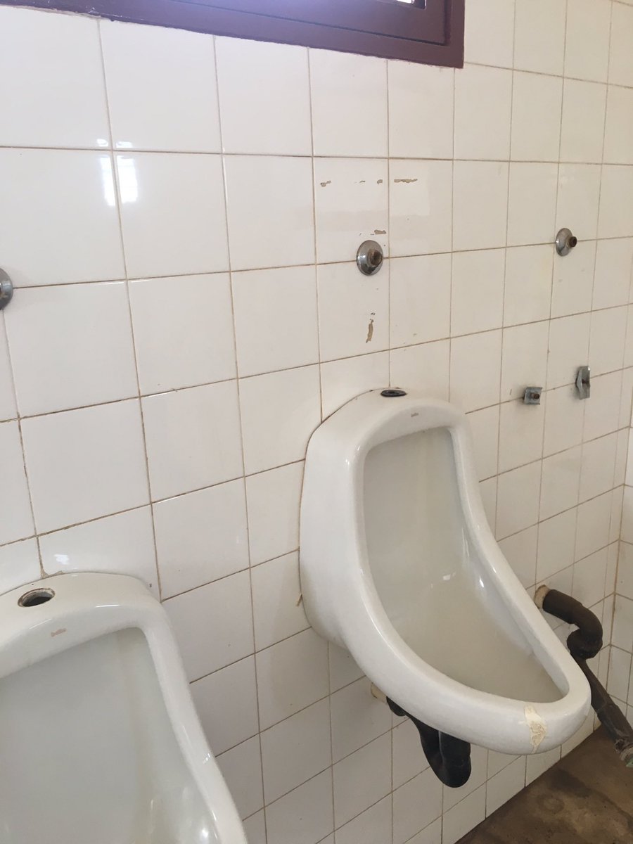 NonnysZA's tweet photo. Now at Lenasia Ext 10 vandalism is a major problem here. Once again I implore residents to #AdoptAPool security is deployed #JoburgPools https://t.co/RJ1woVCu3n
