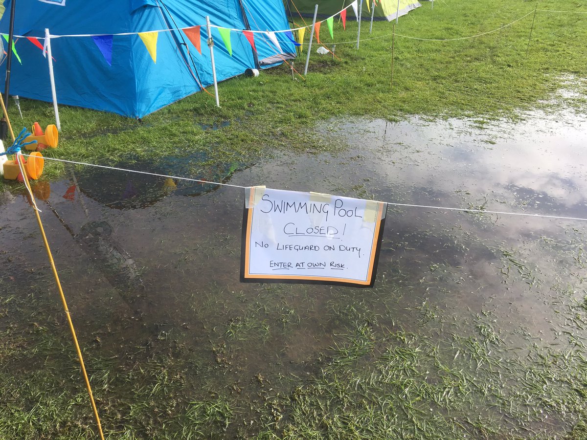 T25RCE's tweet photo. @GG_Ayrwaves @GirlguidingScot @helendshedden #Ayrwaves2017 #bothwell #campproblems #bestmoat https://t.co/JPvBHZIiZR