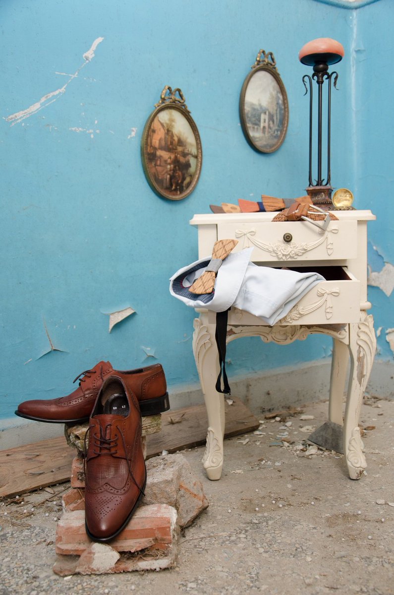 exallo's tweet image. Exallo #accessories tell a story as beautiful as ever trod shoe-leather! Wanna hear it? #vintage #mensstyle #bowties goo.gl/tirHrN