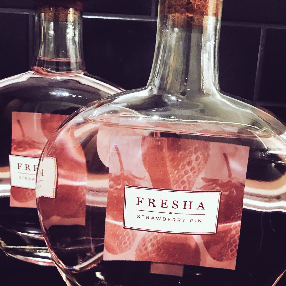 It's the very first National #PinkGinDay17 💞 

Is it too early for our favourite @mrspainuk pink #gin? 
<a href="/Bottle_Bureau/">BottleBureau</a> <a href="/ShipInnBurnham/">Ship Inn Burnham</a>