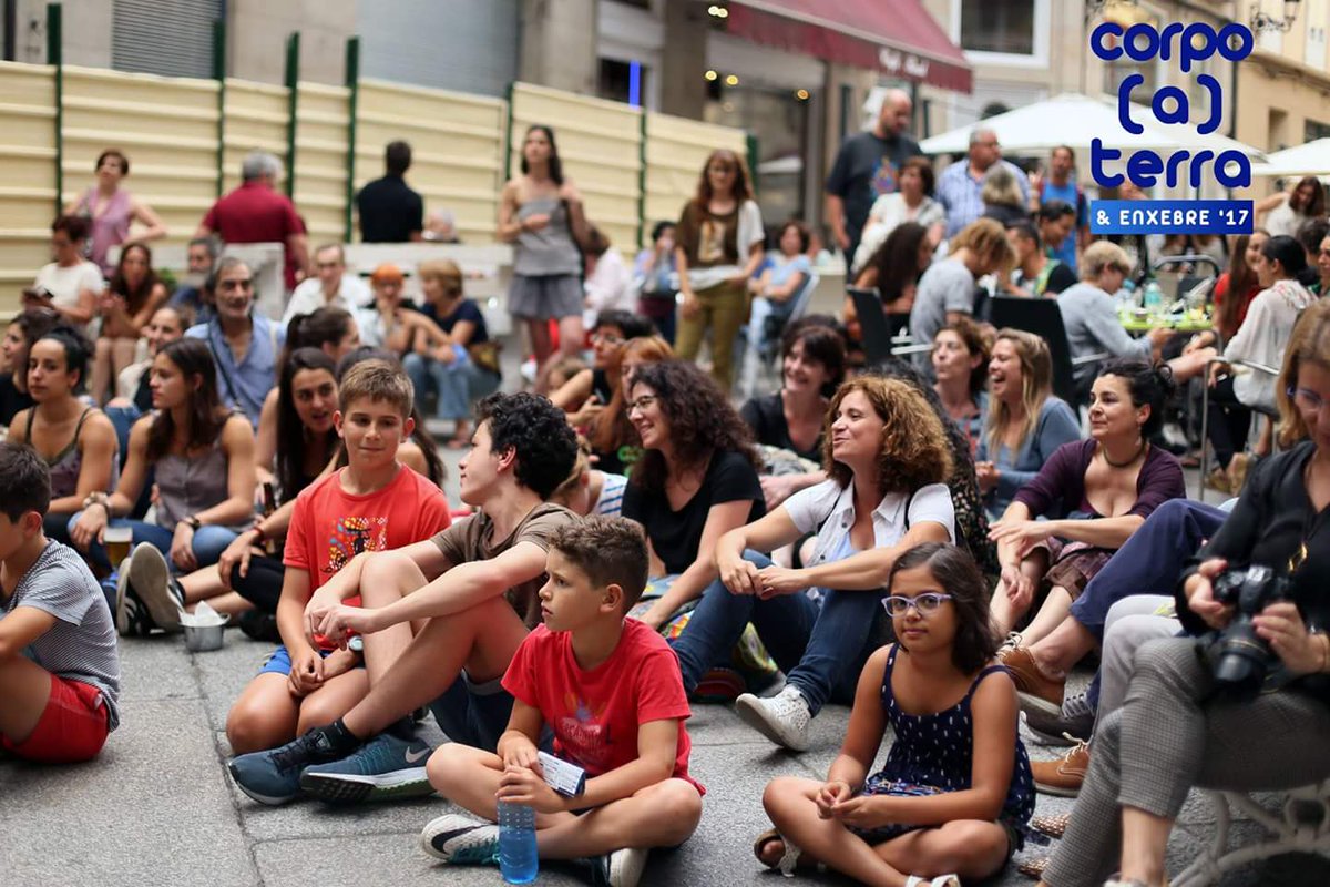 Corpoaterra's tweet photo. Xs Corpos (a)terra #corpoaterra2017 https://t.co/Eq66svMSQo