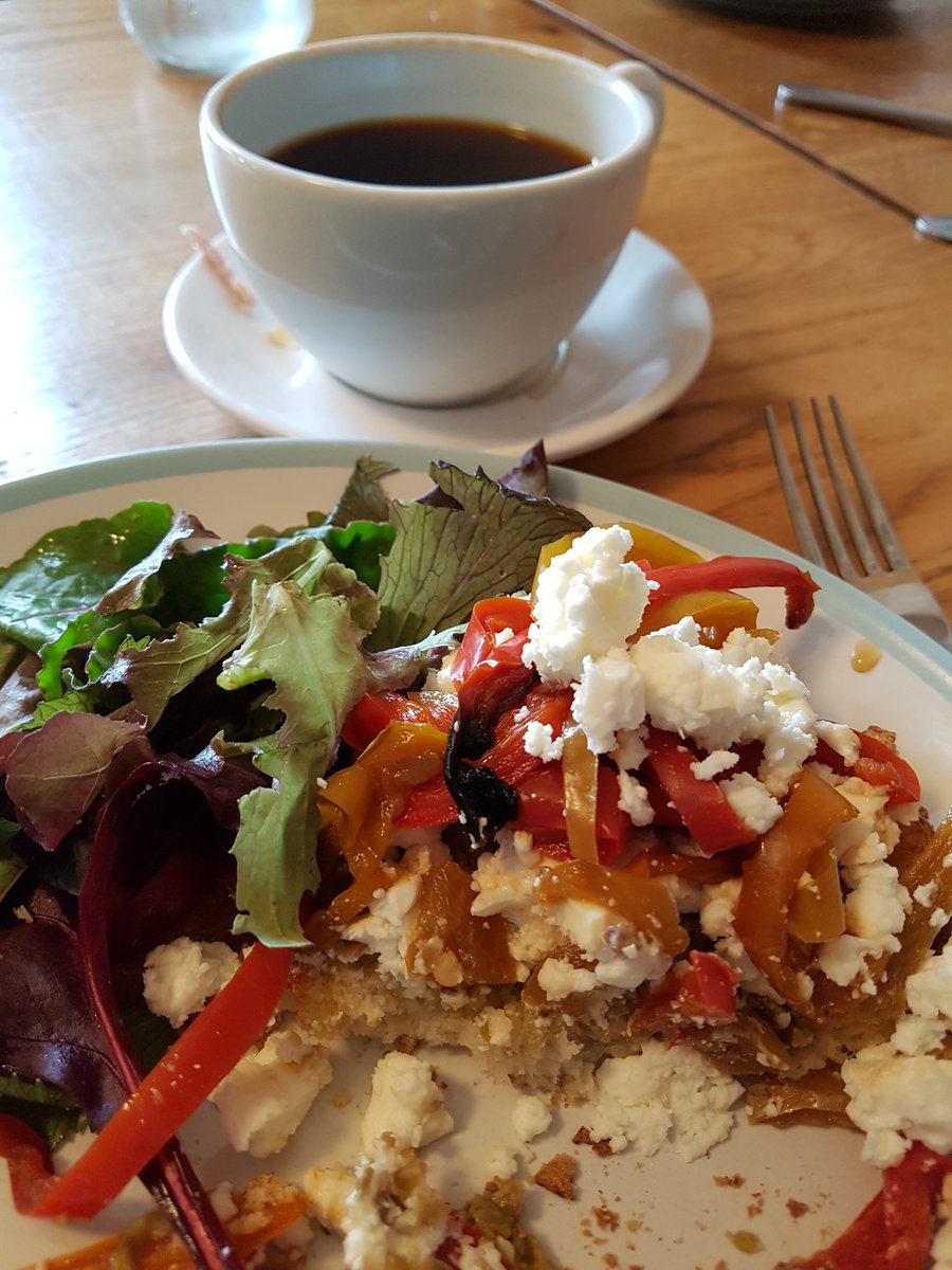 Great spot for lunch &amp; Coffee in #Wadebridge after a cycle on #thecameltrail #Cornwall <a href="/EddystoneThe/">Wood and Green Cafe</a>
