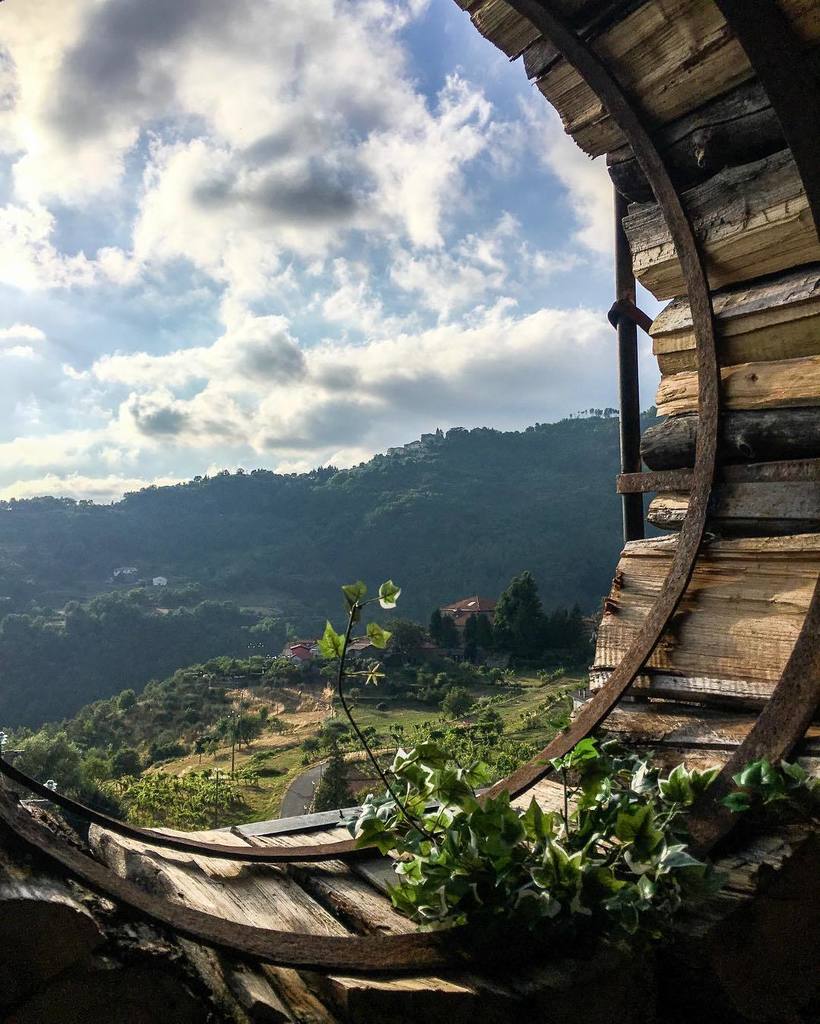 TheTPJournal's tweet image. The view we had from a bar/shop in the Italian mountains. What a place 🥇  #travel #instatravel #travelgram #touris… ift.tt/2vsYiP2