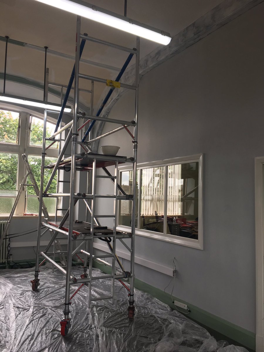 This is how volunteers spend their holidays ! Work going on and looking nice <a href="/thursbygarden/">Thursby Garden</a> @xS_Khanx