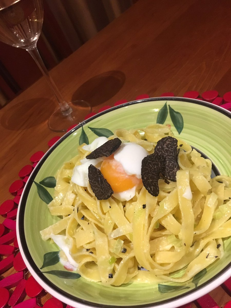 determined34au's tweet photo. #truffles #pasta #turallatruffles #timadamswines @timadamswine #homemade #trufflebutter #trufflecream https://t.co/uDCk8FawpO