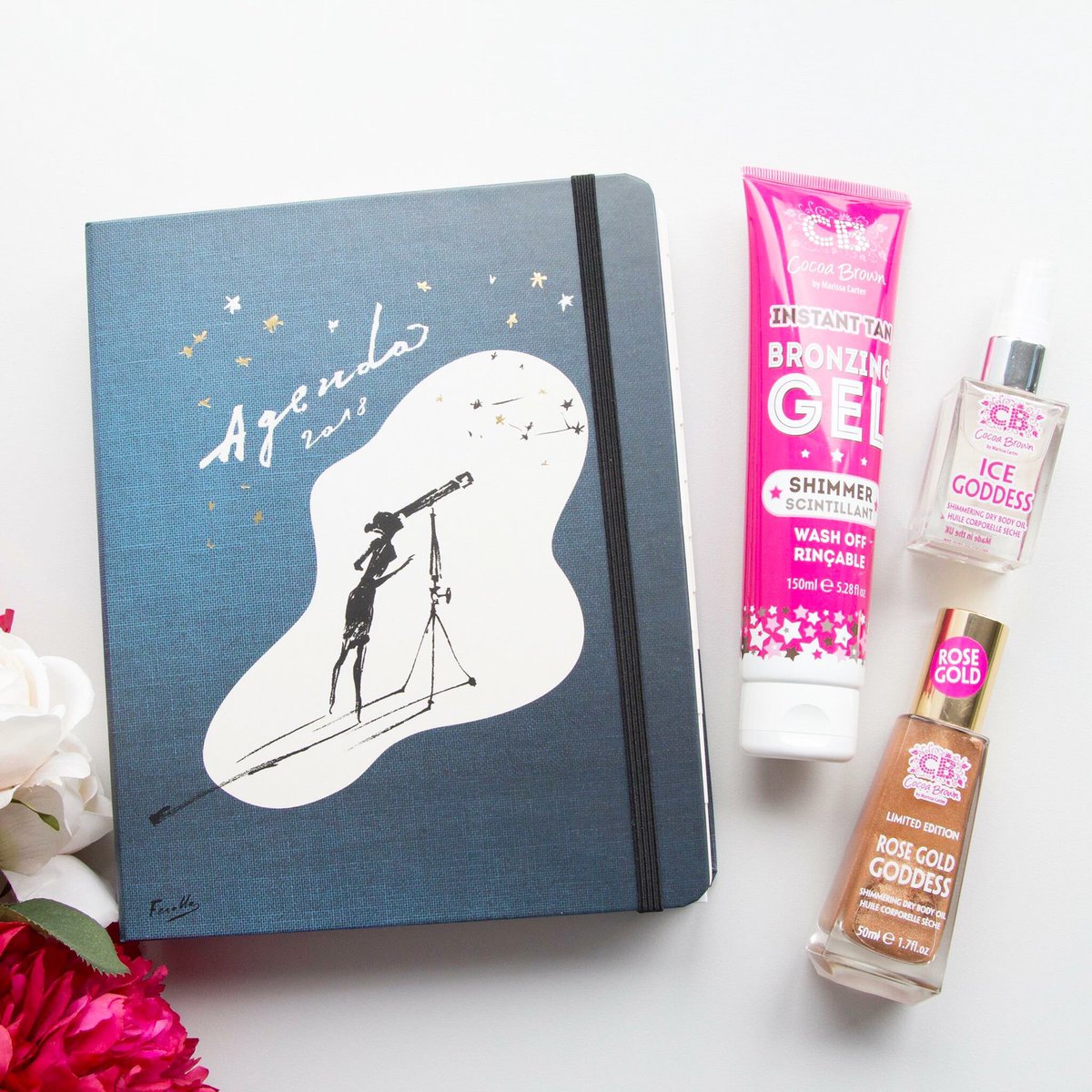 Planning and tanning with our <a href="/katespadeny/">kate spade new york</a> agenda and our favourite <a href="/CocoaBrownTan/">Cocoa Brown</a> essentials 💖