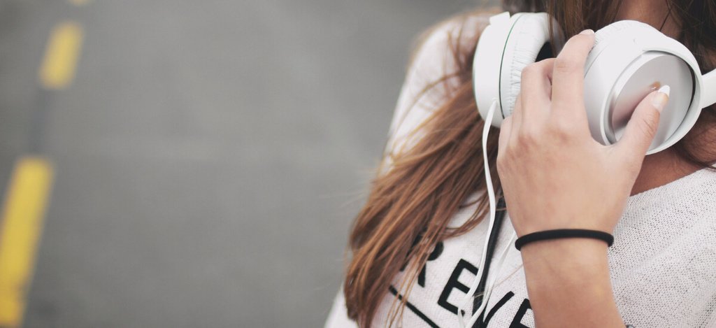 teamadmp's tweet photo. #InceptioDigitalis: 'At the Begining was the BloG' &amp; 6 TOP Podcasts recommended by! #HooTsuite  --> https://t.co/edCDHSpcSq https://t.co/eCMefd2Gzv