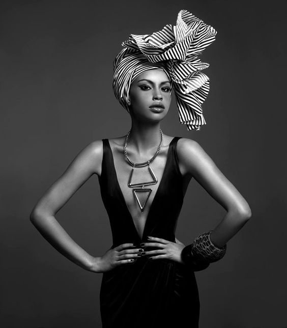 Editor's #Style Picks -Beautiful #African black and white photography.
Africa Fashion Week Barcelona
#ZenMagazine | zenmagazineafrica.com