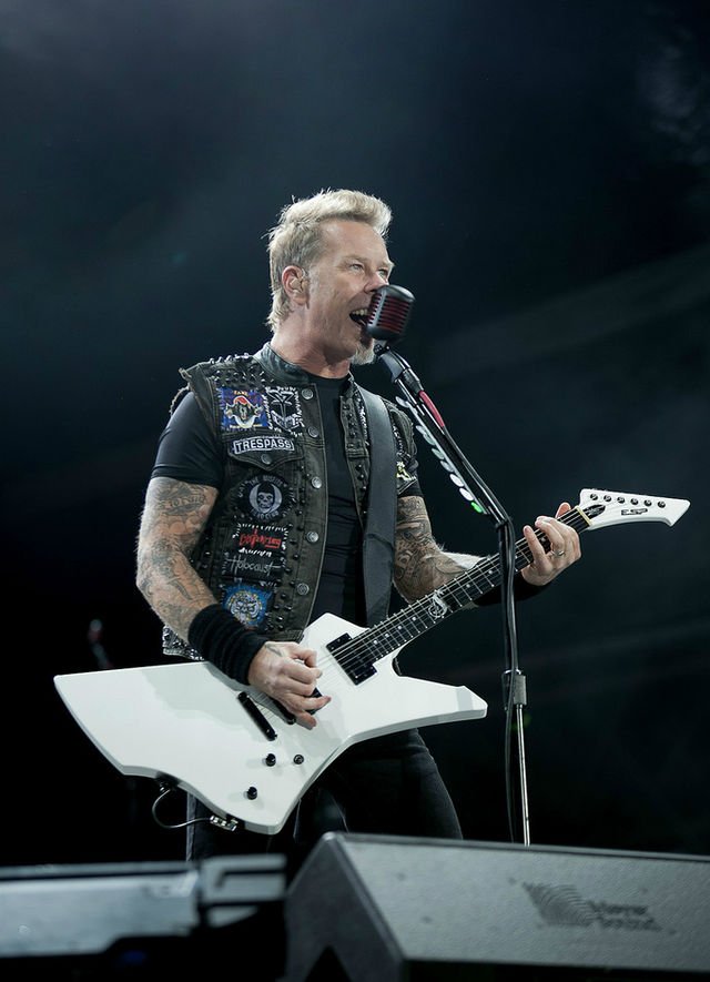 HAPPY BIRTHDAY JAMES HETFIELD 