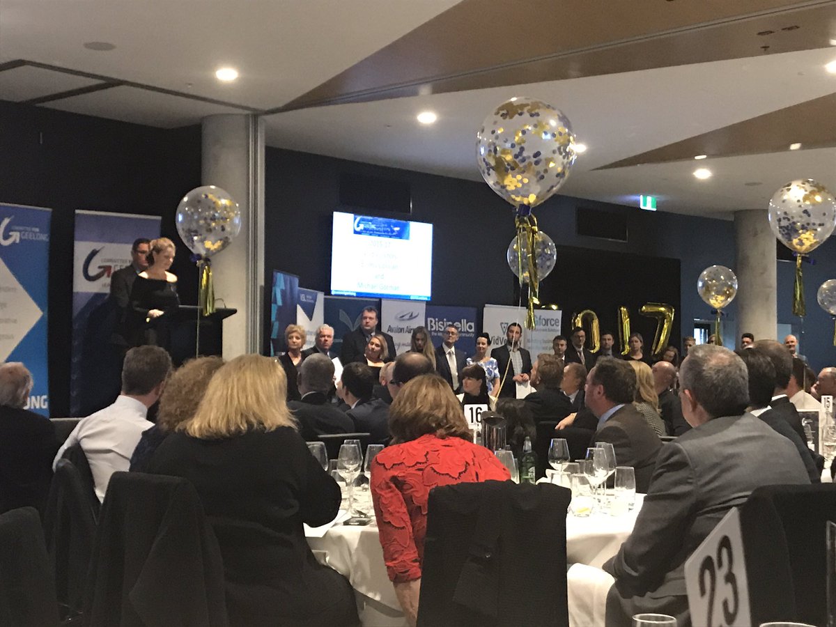 pplovell's tweet photo. Well done graduates! @Comm4Geelong https://t.co/wRFXFSPbUb