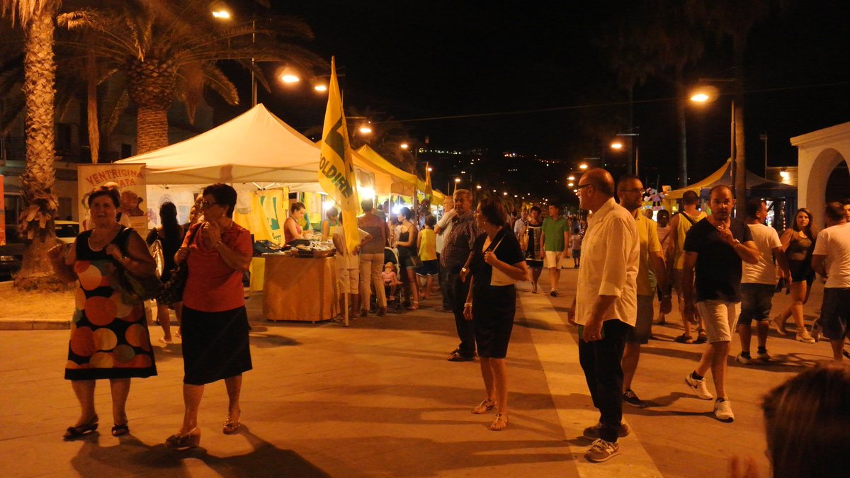 Coldiretti Abruzzo (@coldirettiab) on Twitter photo Torna a #Vasto il mercato serale di <a href="/campagnamica/">Campagna Amica</a>. Dal campo alla spiaggia. Vi aspettiamo! #caldo #ESTATE <a href="/coldiretti/">Coldiretti</a> Torna a #Vasto il mercato serale di <a href="/campagnamica/">Campagna Amica</a>. Dal campo alla spiaggia. Vi aspettiamo! #caldo #ESTATE <a href="/coldiretti/">Coldiretti</a>