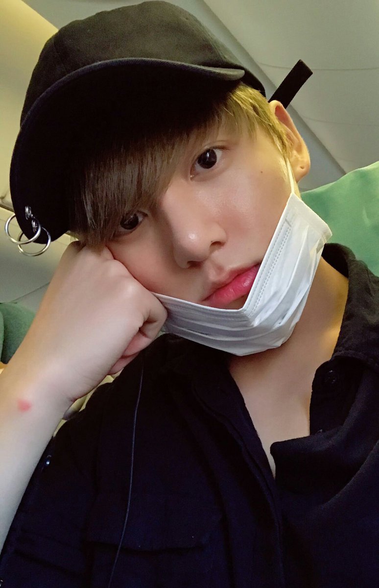 bts__jimin_'s tweet photo. 어쩐지.. https://t.co/DxzOFFjfFz