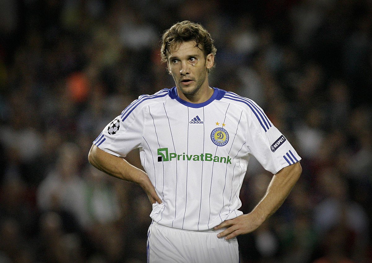 Andriy Shevchenko 😍

👕 100
⚽️ 48

#UCL #TBT