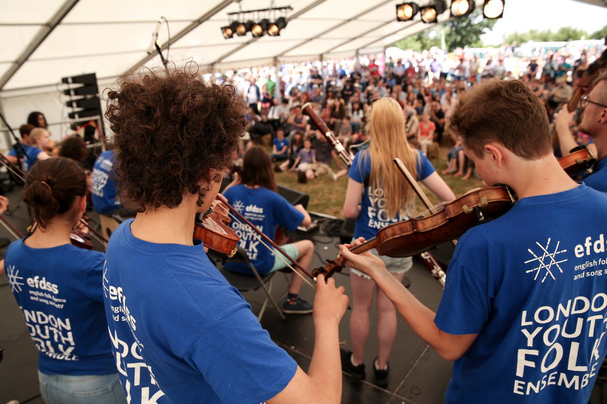 TheEFDSS's tweet image. We are delighted to welcome @em_askew and @Ruairi_glasheen as our new tutors for the London Youth Folk Ensemble! efdss.org/news/274-augus…