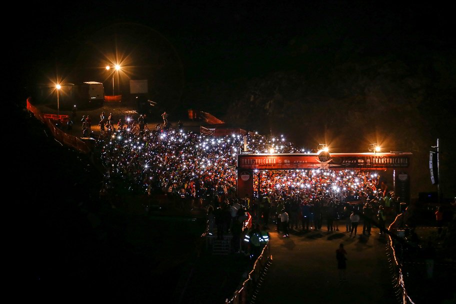 Transvulcania's tweet photo. ❗❗❗+1.000 race registrations in just two months. ¿What are you waiting for? 🚨👏 Registrations ➡ https://t.co/vEYyV29y9g #transvulcania #trail https://t.co/8FdP9nHLFg