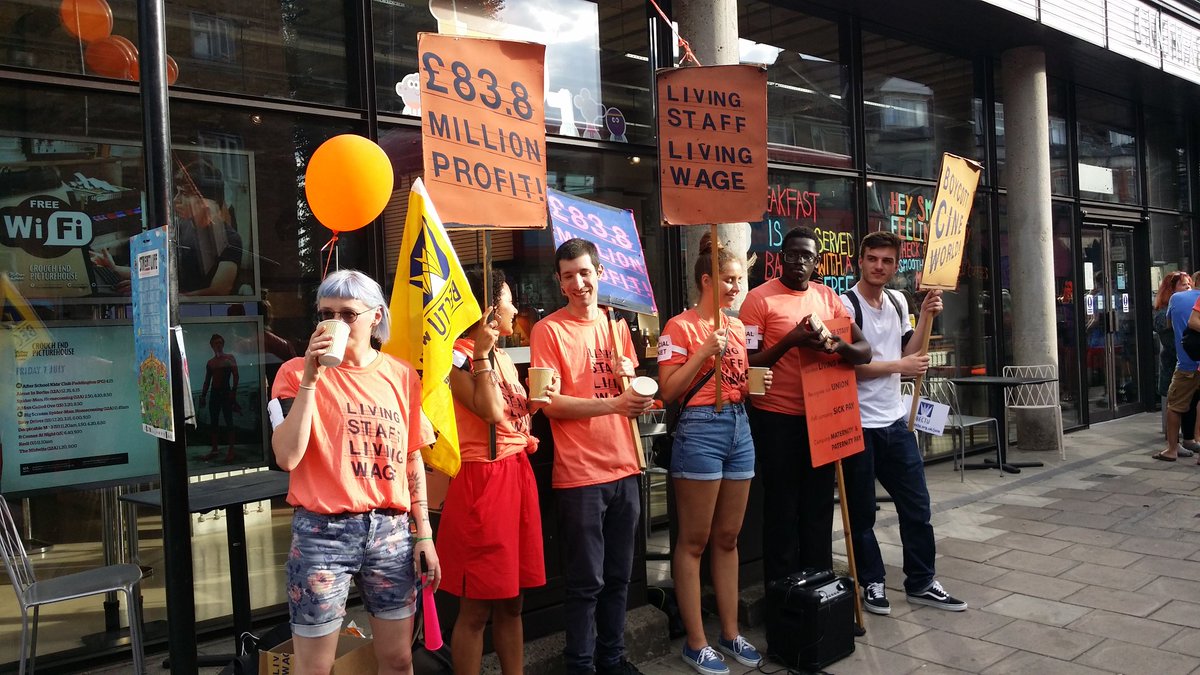 RitzyLivingWage's tweet photo. A reminder 5 sites all out on strike this weekend! Pickets are tomorrow 4-8 &amp; Sat 4-8 Dont cross picket lines - tell your mates 😘 https://t.co/TtaxwQPefR
