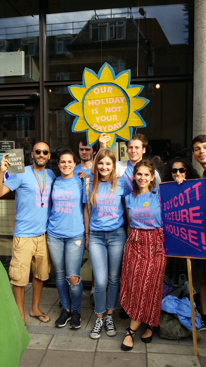 RitzyLivingWage's tweet photo. A reminder 5 sites all out on strike this weekend! Pickets are tomorrow 4-8 &amp; Sat 4-8 Dont cross picket lines - tell your mates 😘 https://t.co/TtaxwQPefR