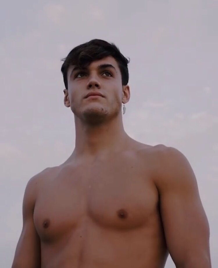 DmsForOU's tweet image. rt for a dm with Grayson Dolan!
• mbf me and @kidnapdolan (retweet pinned)
• turn on our notifications
• post proof

-💗