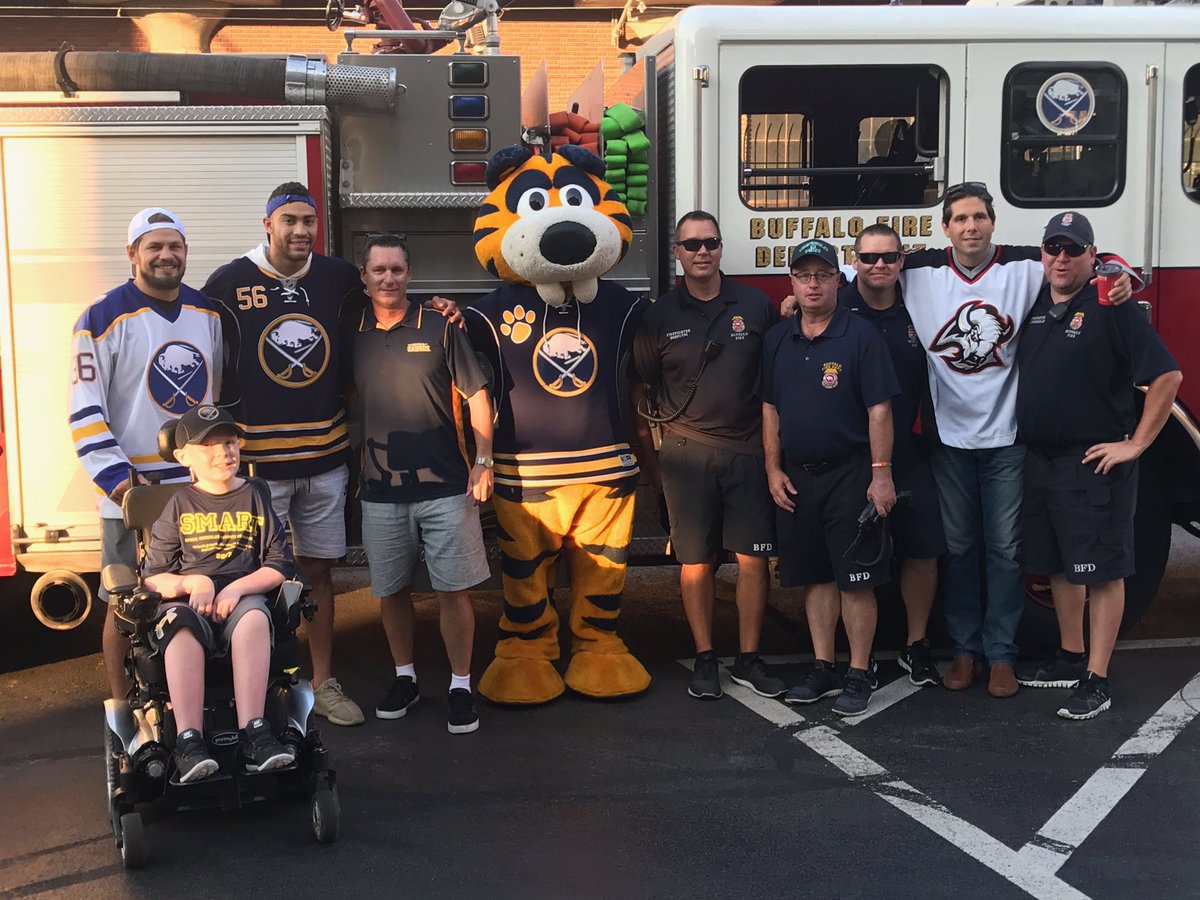 BuffaloSabres's tweet photo. We're teaming up with the Buffalo Fire Dept. 🚒 to Fill The Boot this morning! Where to find us 👉 https://t.co/lqlex69rSw https://t.co/1ags4WrM4u