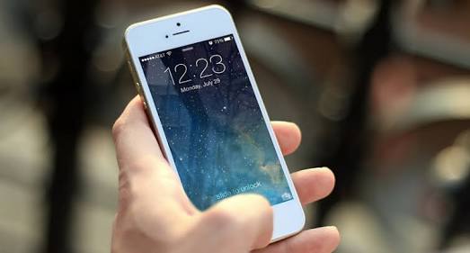 webfala's tweet image. 74% of mobile users make internet searches before making a purchase.#webfala