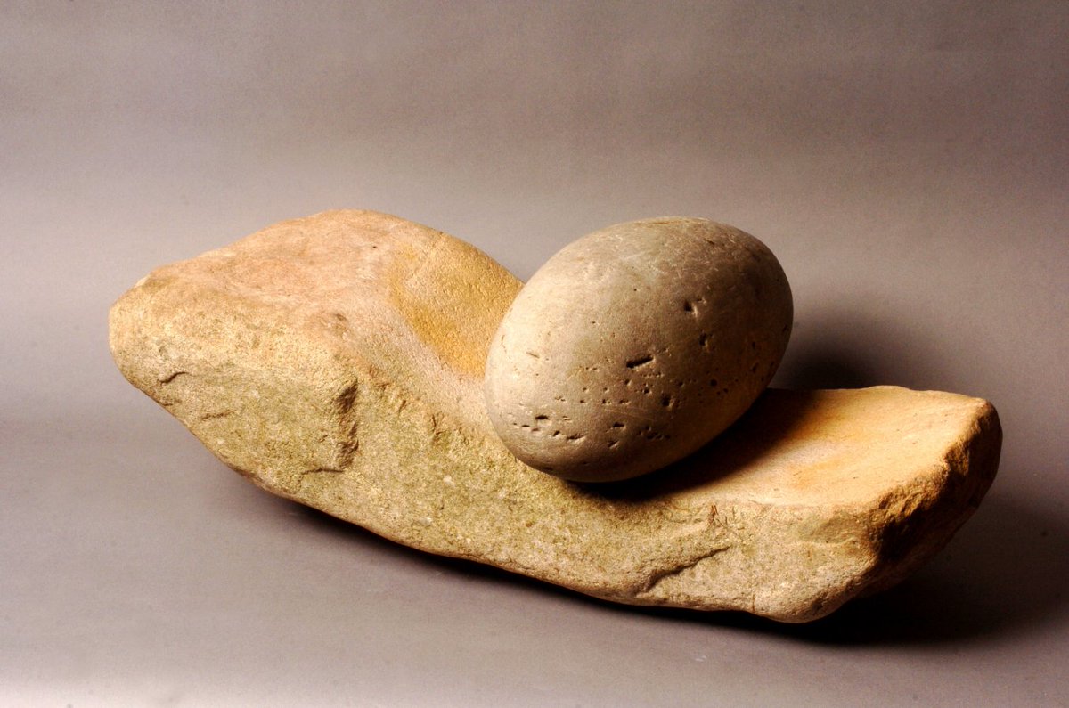 saddle quern saddle quern