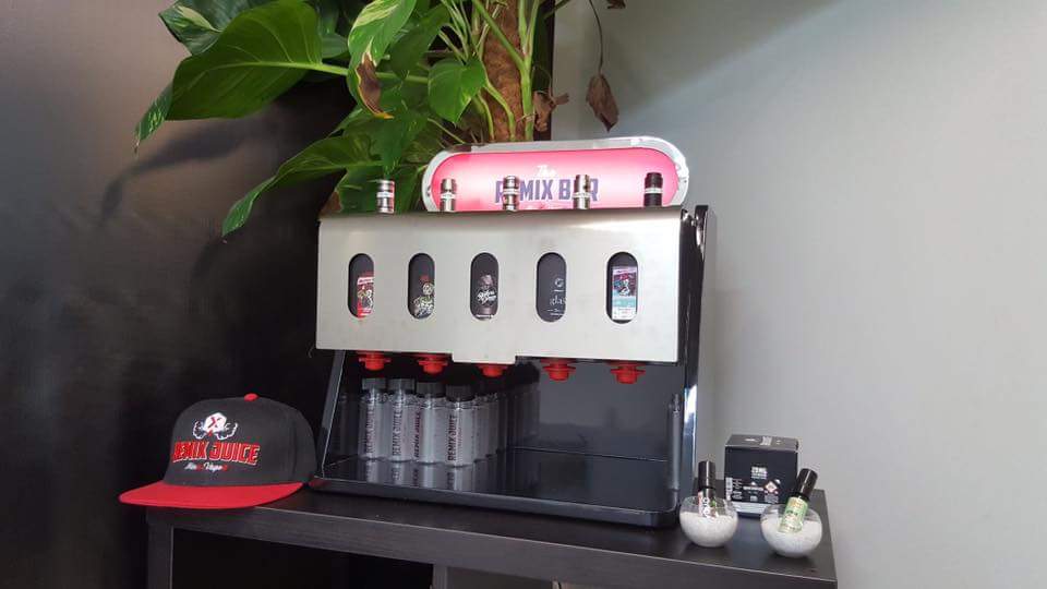 RemixJuiceCOM's tweet photo. Can you find where this #MiniRemixBar is? #Vape #VapeShop #VapeLife #VapeStyle #Ejuice #Eliquid #TPDready https://t.co/VWS7tdXdPL