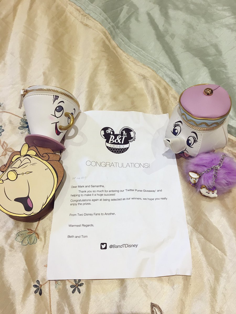TravelForTwoUK's tweet photo. ✨These beautiful goodies have arrived today! 😍😍 Thank you @BandTDisney for doing such a lovely giveaway!! ✨ https://t.co/asfSTaoyQD