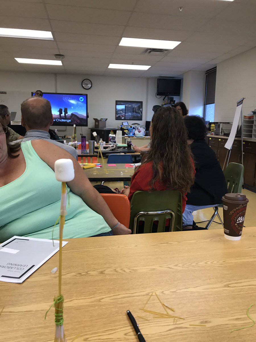 JMM2313's tweet photo. Marshmallow Towers 
#FellowsAchieve #ytownschools https://t.co/KToH42oytp