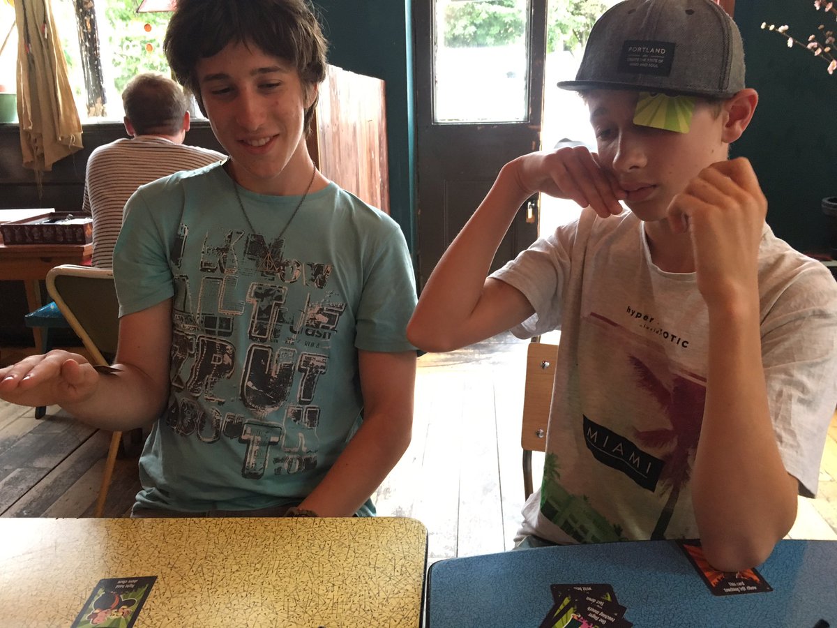 stuffByBez's tweet image. Yogi being enjoyed on #BezDay. The new cards are great for the pub environment.