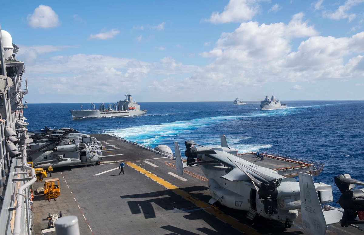 EXSTRKGRU7's tweet photo. Shot from above as #USSGreenBay and @LHD6BHR get gas from USNS John Ericsson. #ForwardReady https://t.co/ILPMASNcap