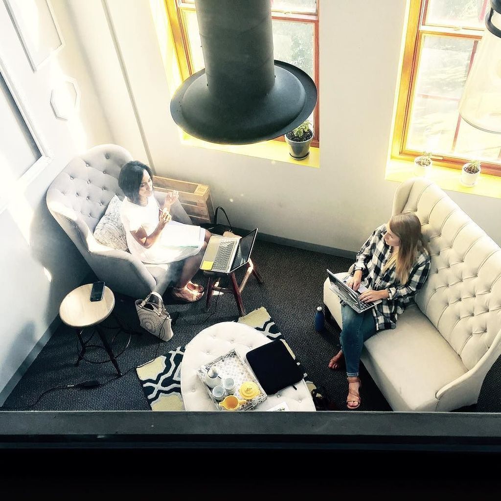 ipsocreative's tweet photo. We consider it a high compliment when our "clients", friends, come in to do their work in our space. We love that they feel comfortable in … https://t.co/v8QAvLmQgN