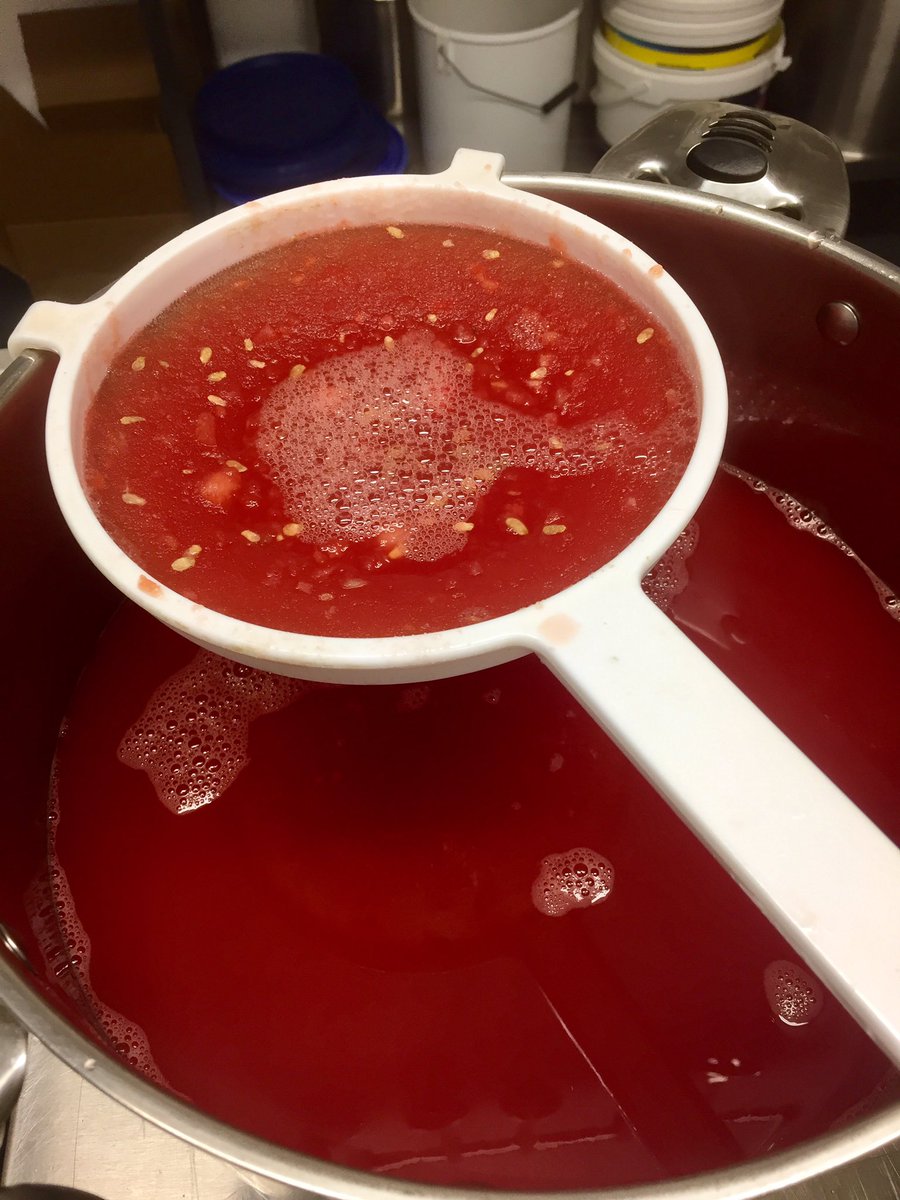 Claire Kelly tweet media