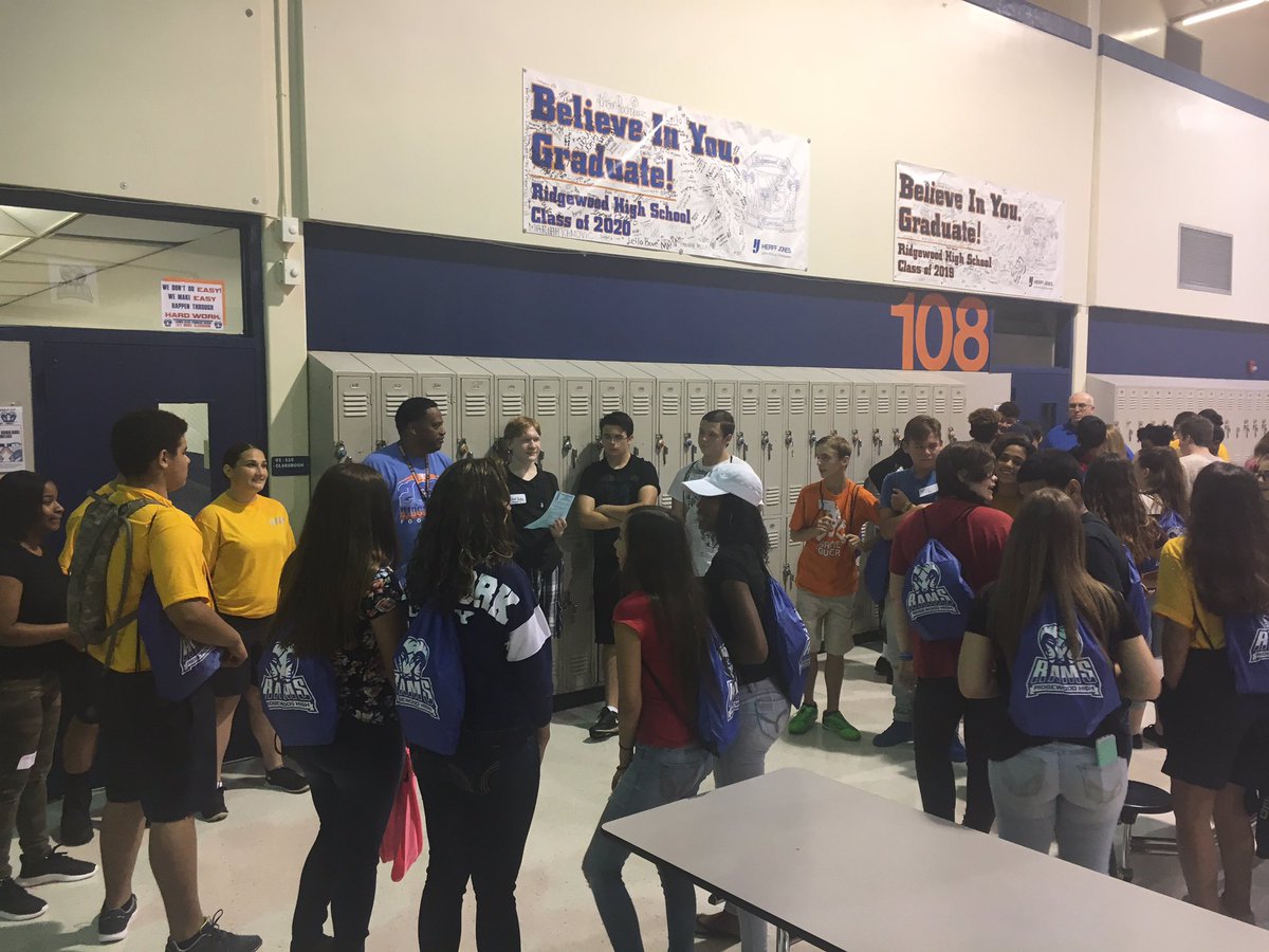Ridgewood_Rams's tweet photo. RAM University is off to great start! #2021 #BeMoreRAM @RHS_AP https://t.co/yTV7qy0Oo0